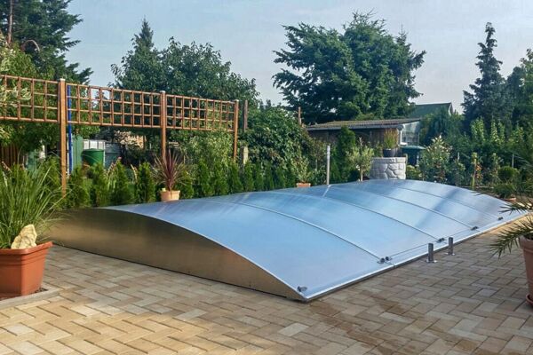 FlexiRoof made from high-quality materials for an appealing look.